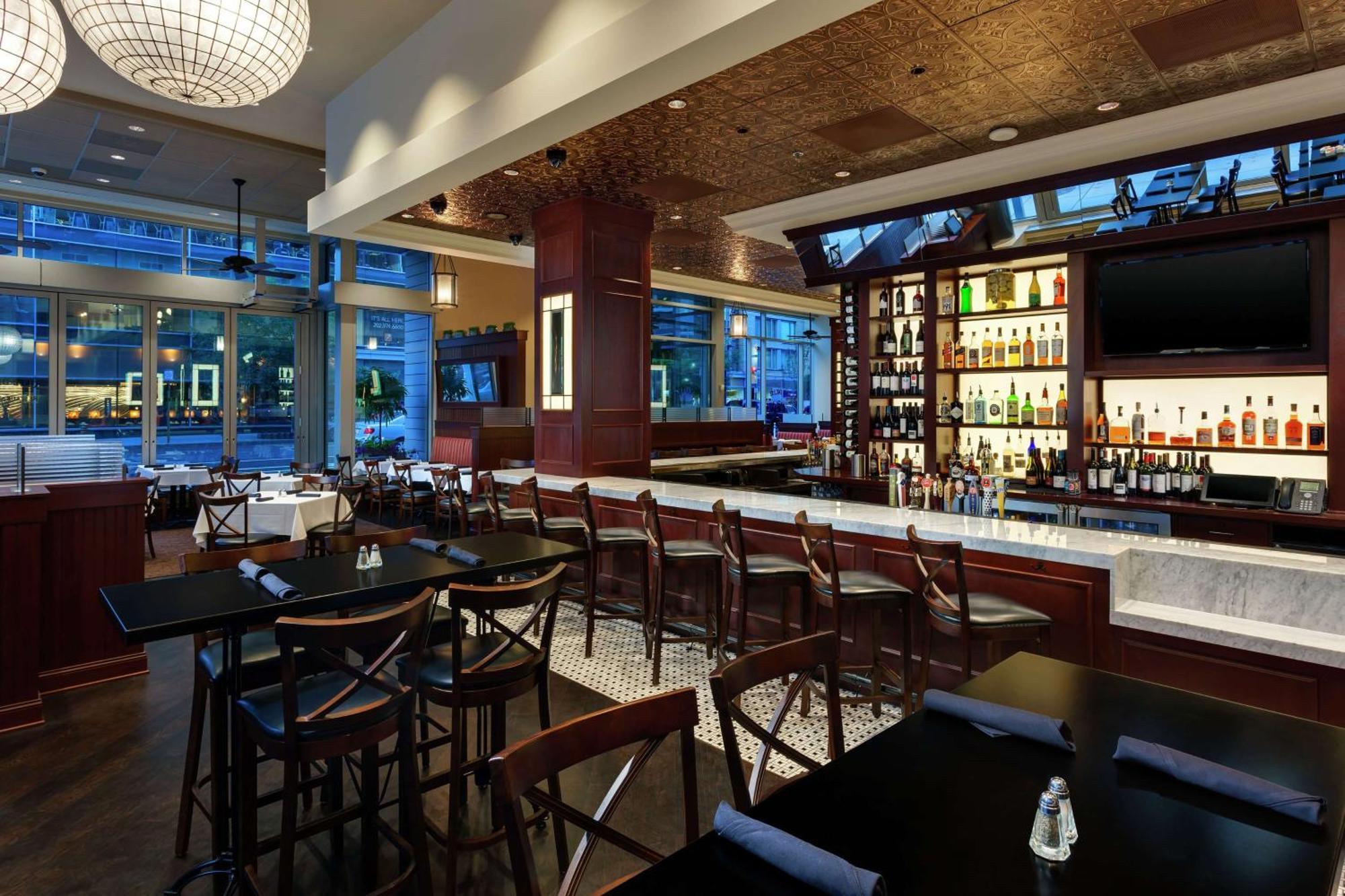 Hilton Garden Inn Washington Dc/Georgetown Area Екстериор снимка