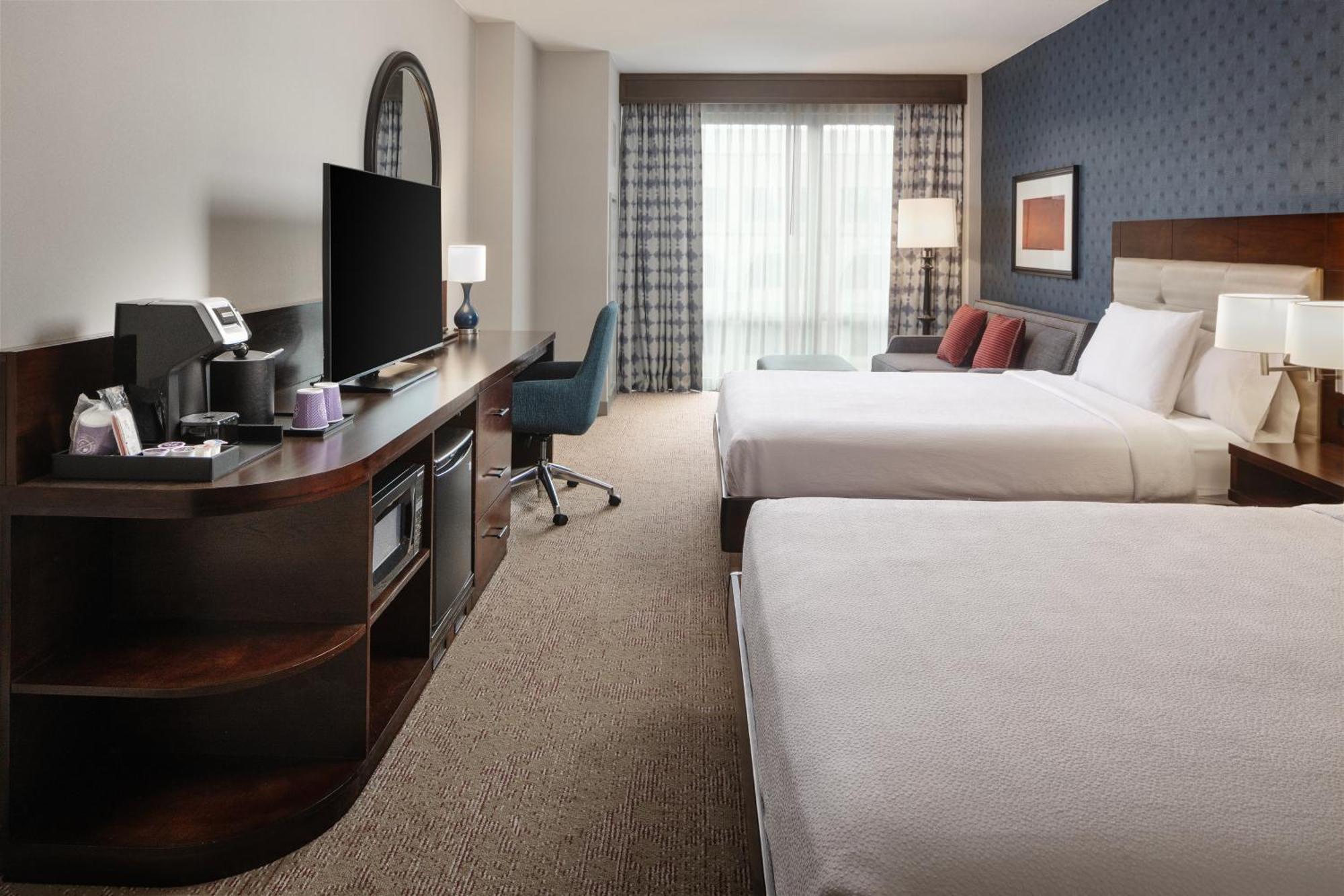 Hilton Garden Inn Washington Dc/Georgetown Area Екстериор снимка