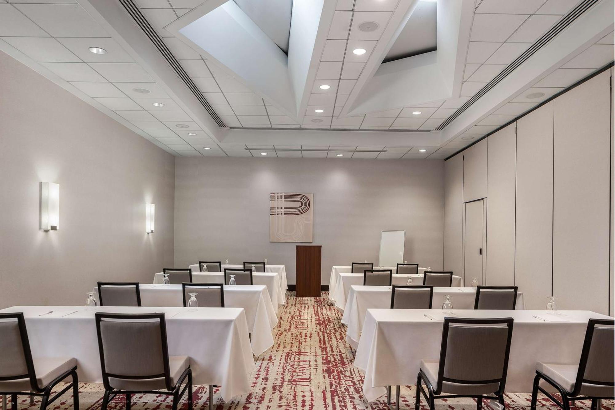 Hilton Garden Inn Washington Dc/Georgetown Area Екстериор снимка